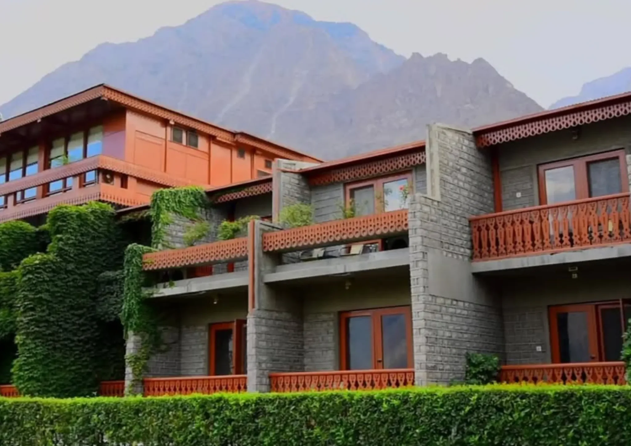 Gilgit Serena Hotel 1